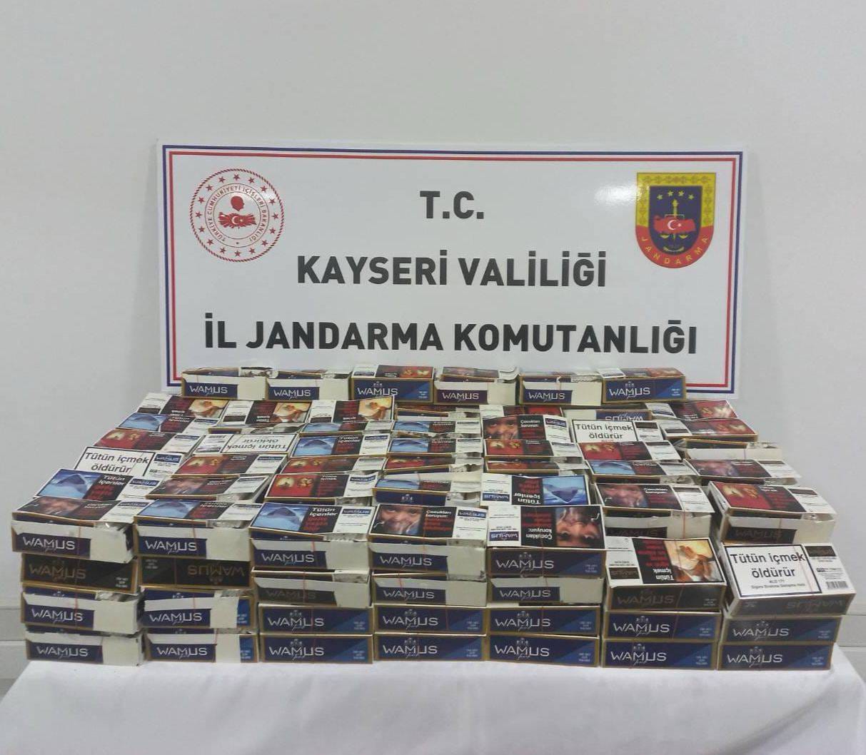 Jandarma operasyonuyla 40 bin dolu makaron ele geçirildi